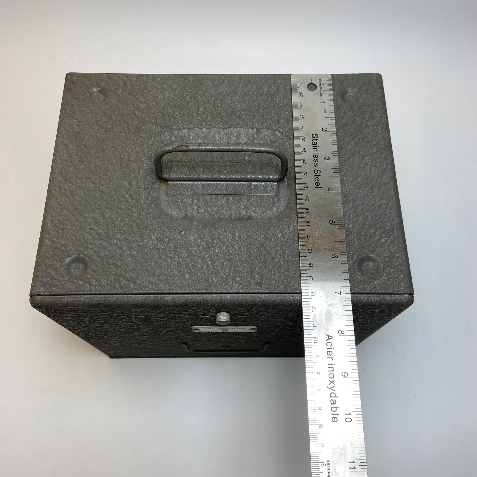 Vintage Brumberger Metal 8mm Film Chest Carrying Case Made in USA Brooklyn NY