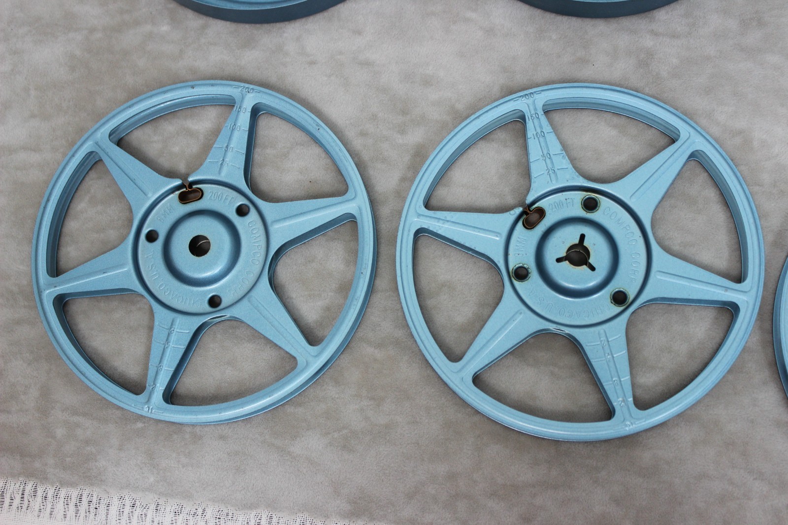 8 mm Reels and Canisters Compco 200 Feet Empty Blue Lot of 4