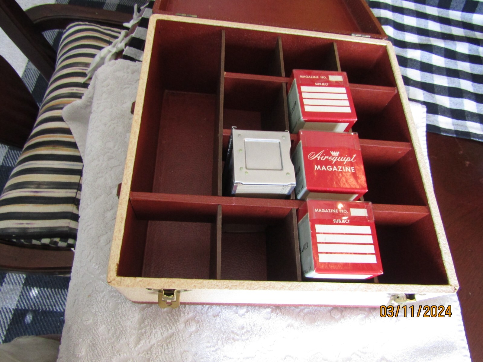 Vintage Barnett & Jaffe Baja Portable Slide Storage Case w 4 Airequipt Magazines