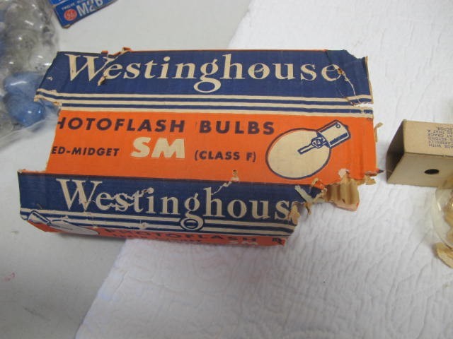 Vintage Westinghouse Photo Flash Bulbs Speed Midget SM Class F Lot of 7