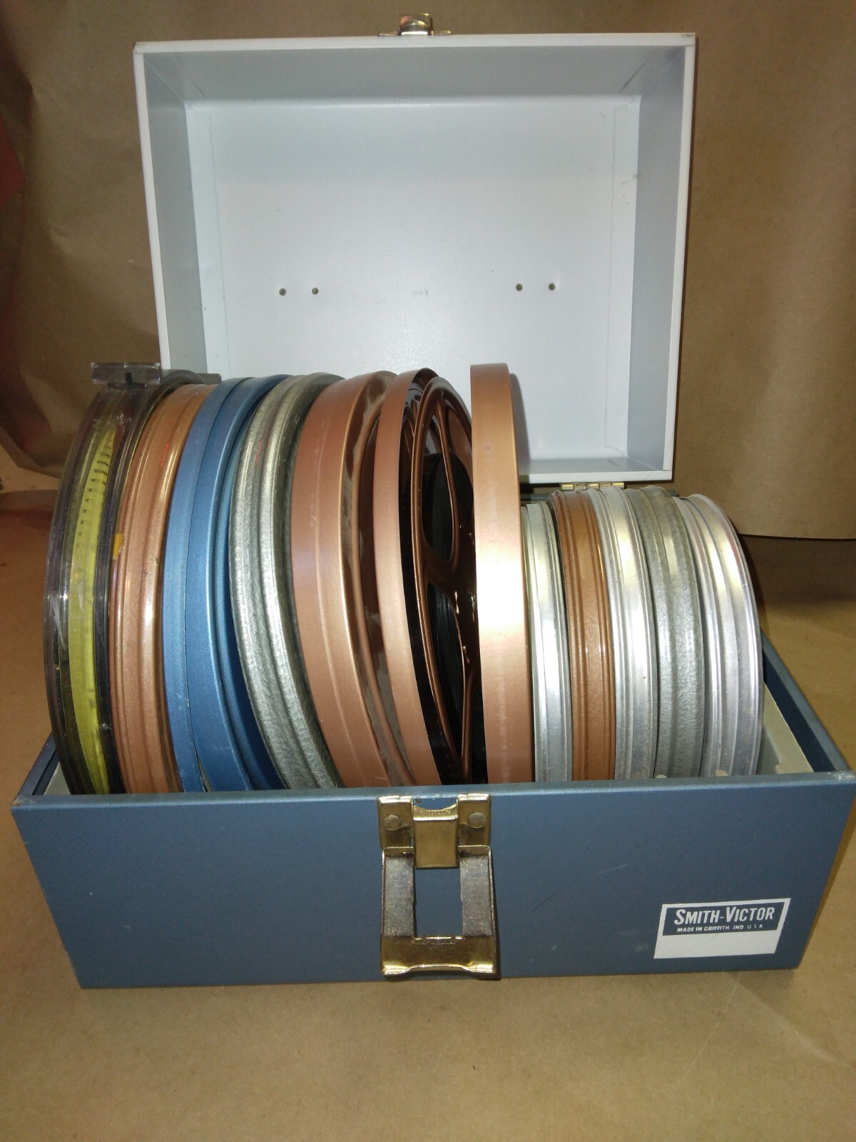 Vintage 8 mm Film Reel Chest & Reels in Metal Cases Smith Victor storage box vtg