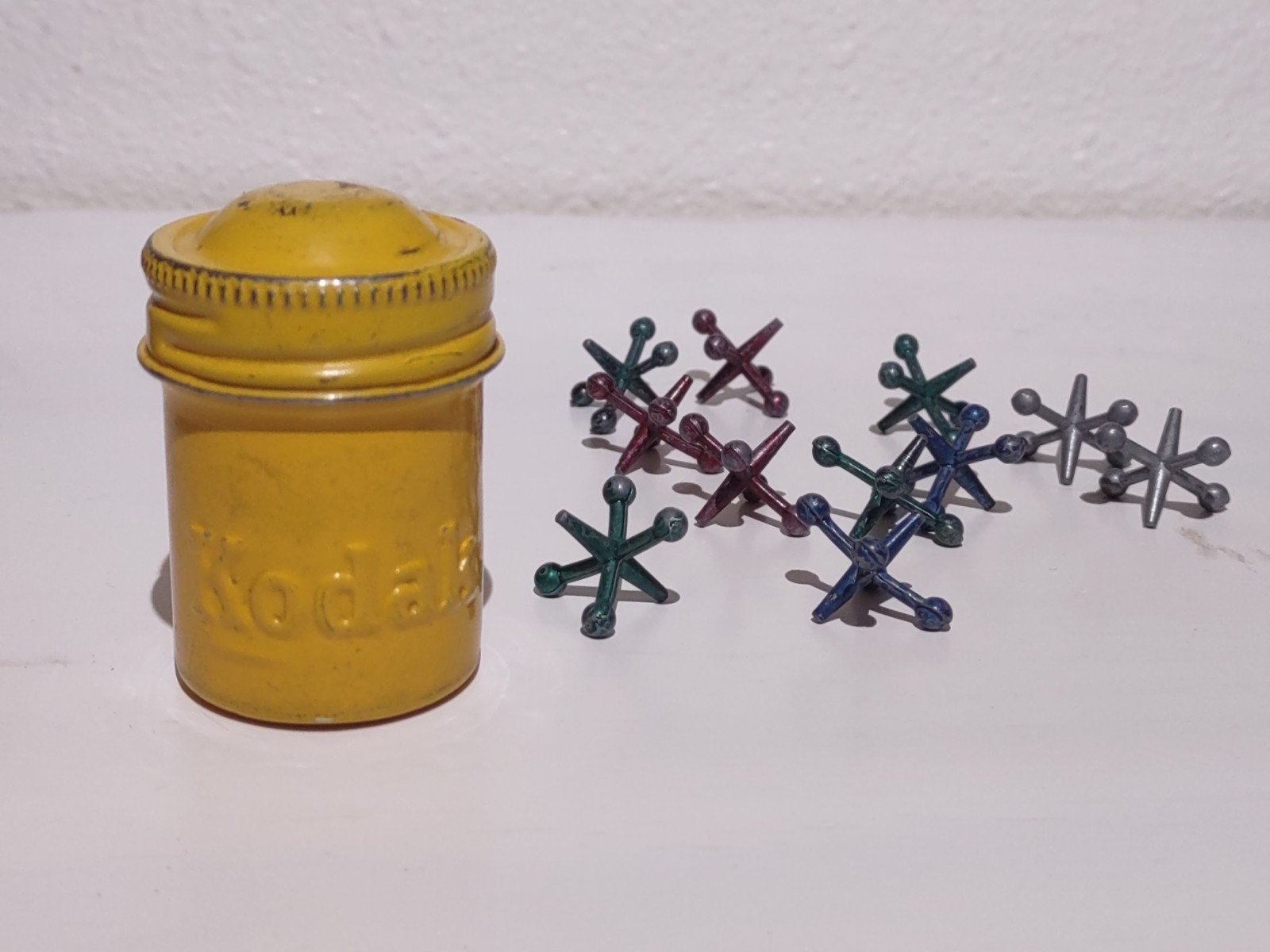 Vintage Kodak Metal Film Container Old ’60s Set of Jacks