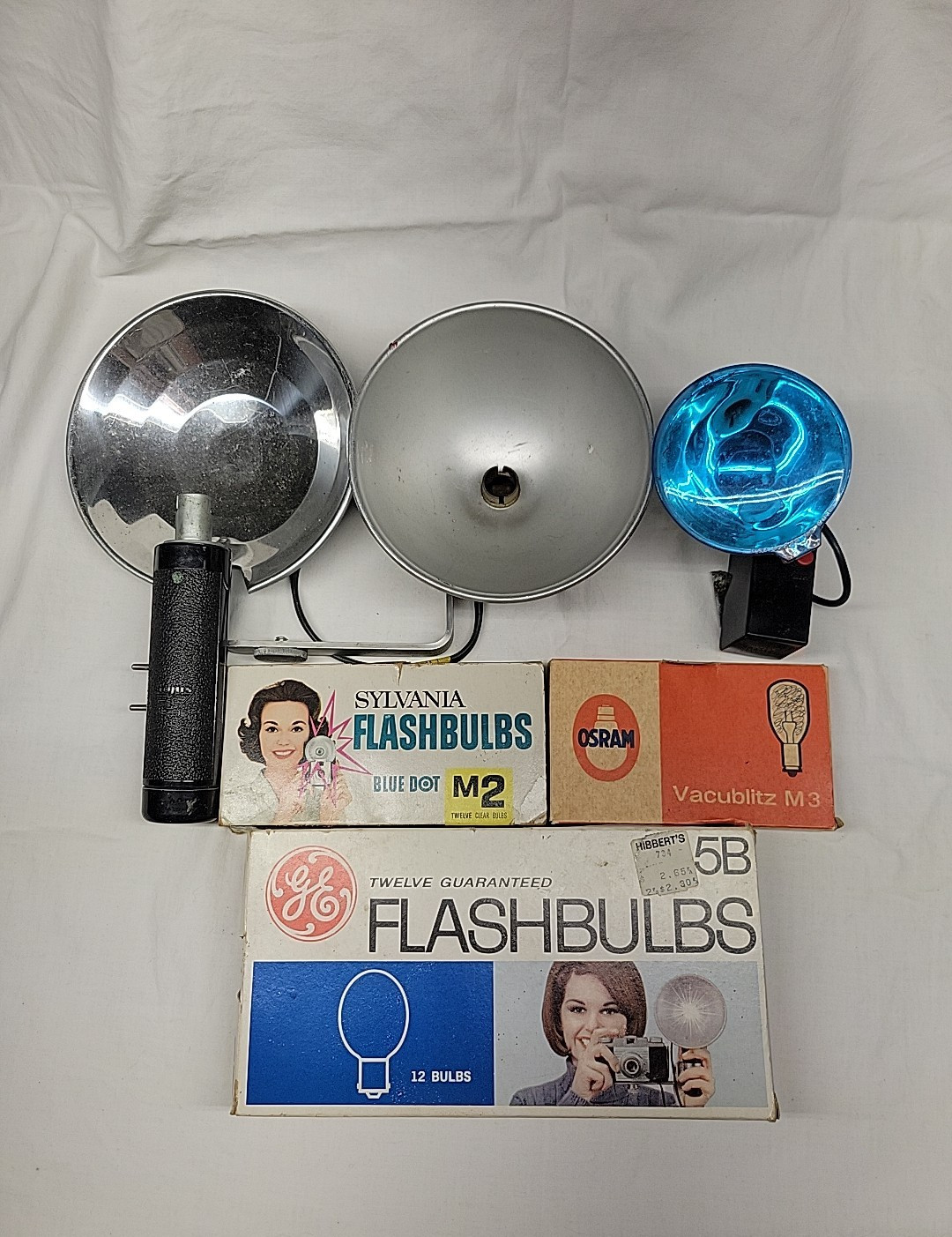 Vintage Camera Flash Bulbs & Accessories GE Sylvania Osram Polaroid Peak Argus