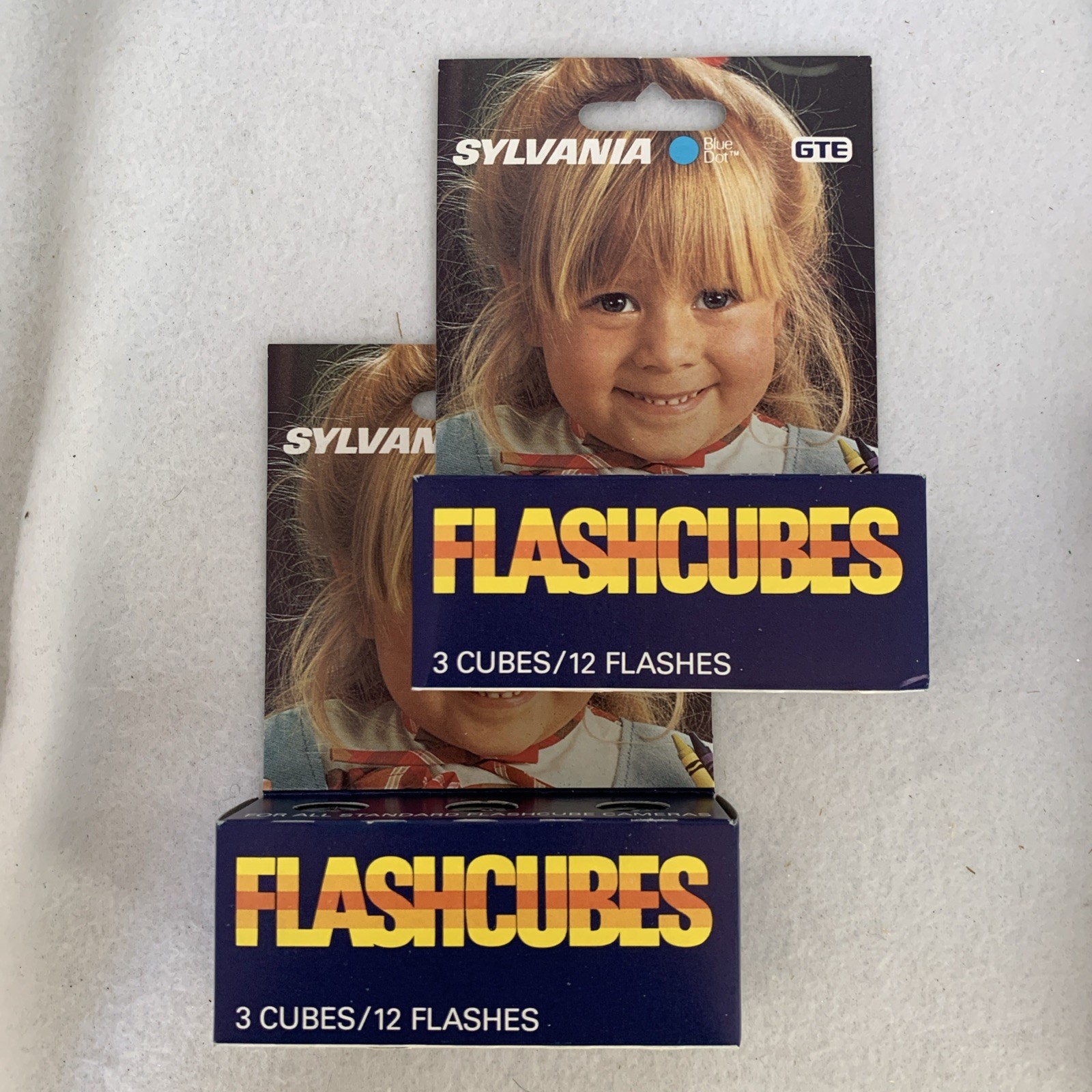 Lot Of 2 Vintage GTE Sylvania Blue Dot Flash Cubes 3 Cubes In Original Box NOS