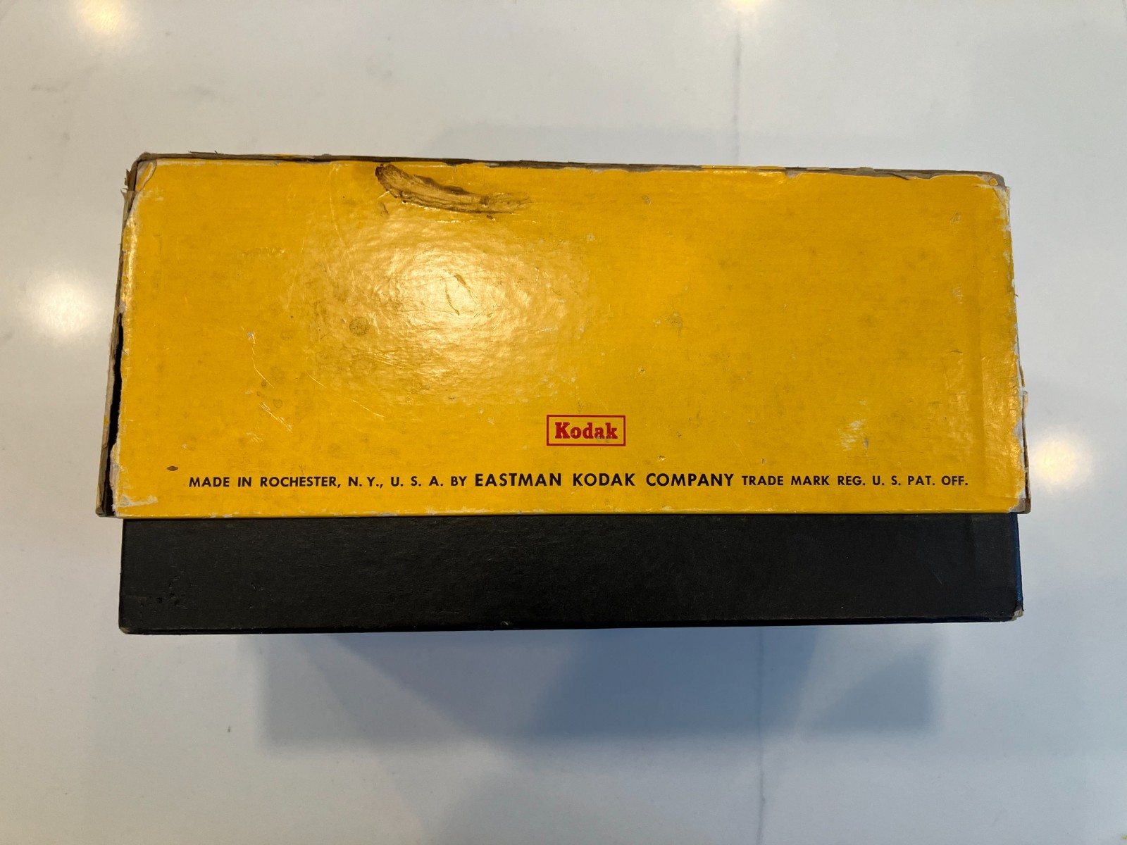 Kodak B-C Flashholder Flash Bulb Holder with Lumaclad Reflector in Box Model 730