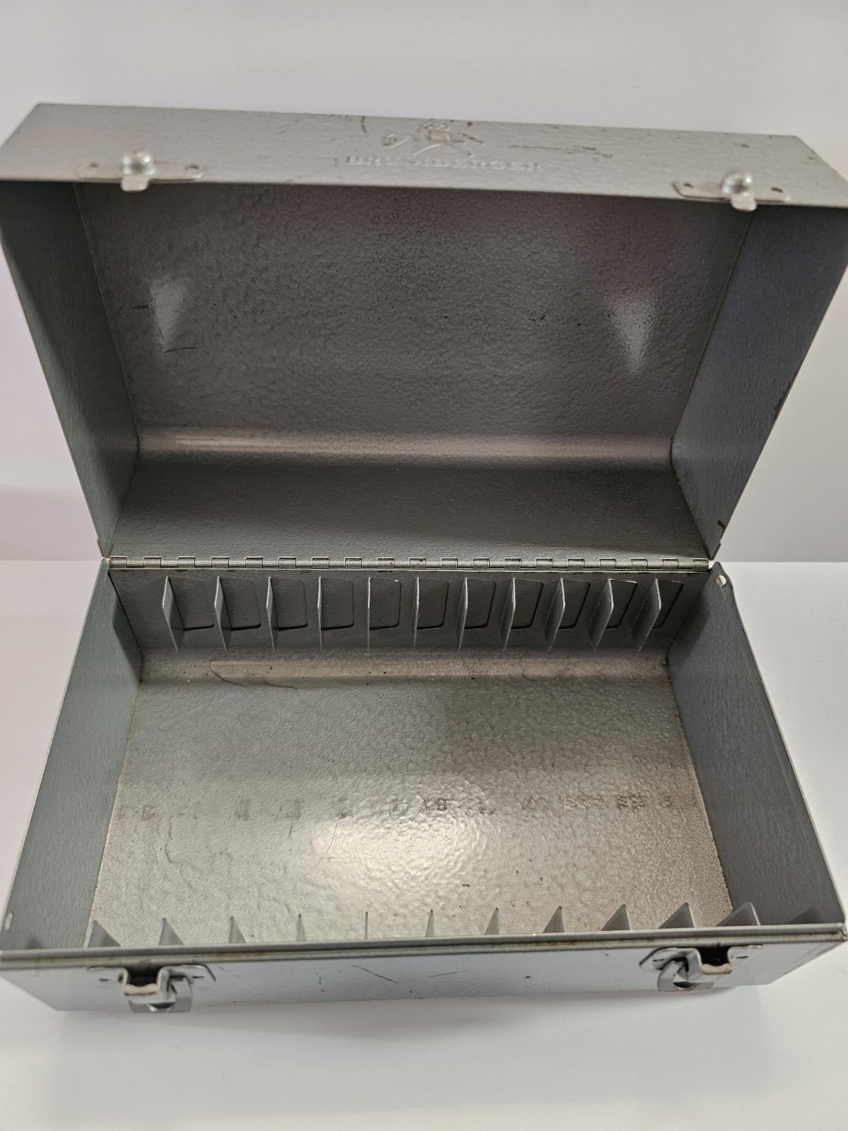 Brumberger Movie Case For 8mm Movies 5″ Canister Tins No Reels Or Film