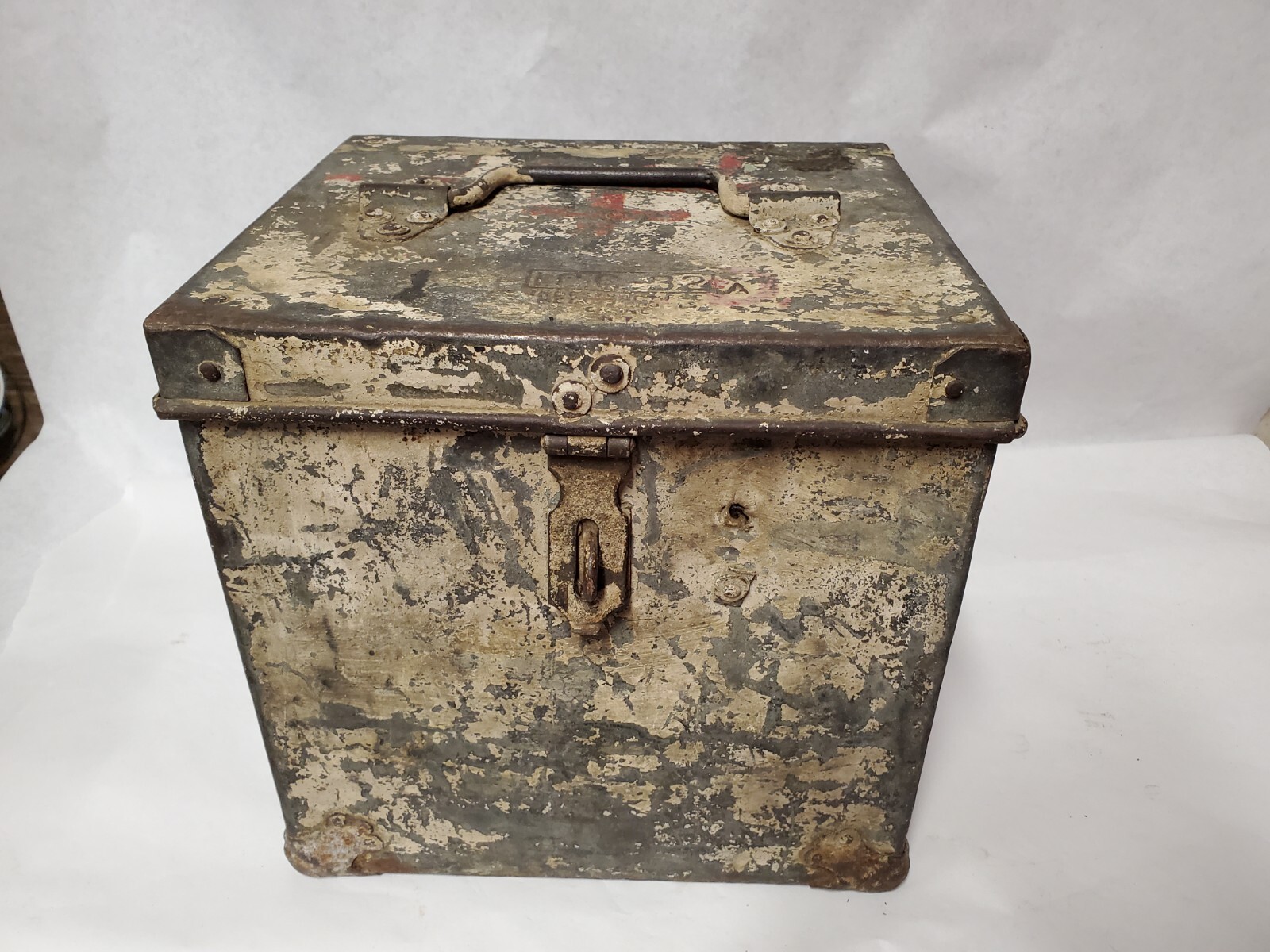 ICC-32a Hollywood Movie Reel Film Metal Case Strong Box Antique Steampunk Prop