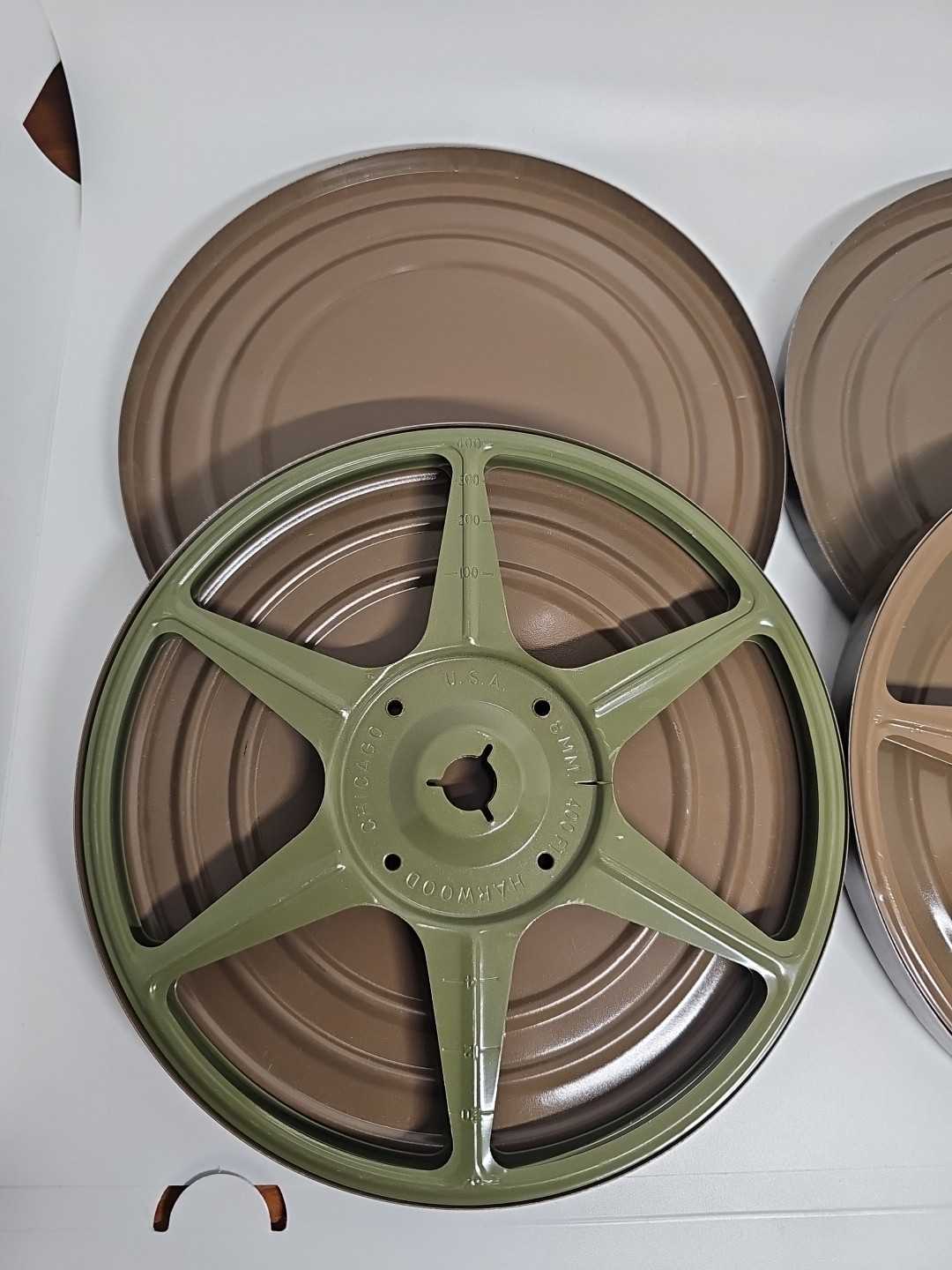 Vintage Pair Of Super 8mm 7” 400′ Matching Metal Green Movie Film Reels In Cans
