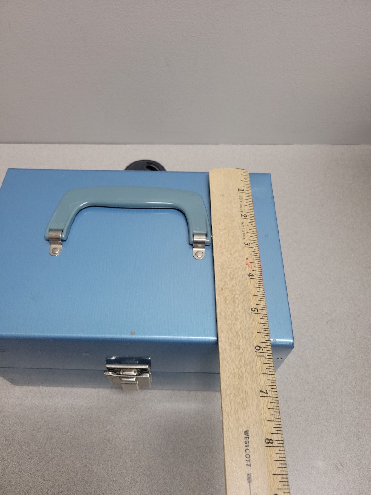 Metal Blue 8mm Movie Reel Chest Box 12 Slot Film Storage Case
