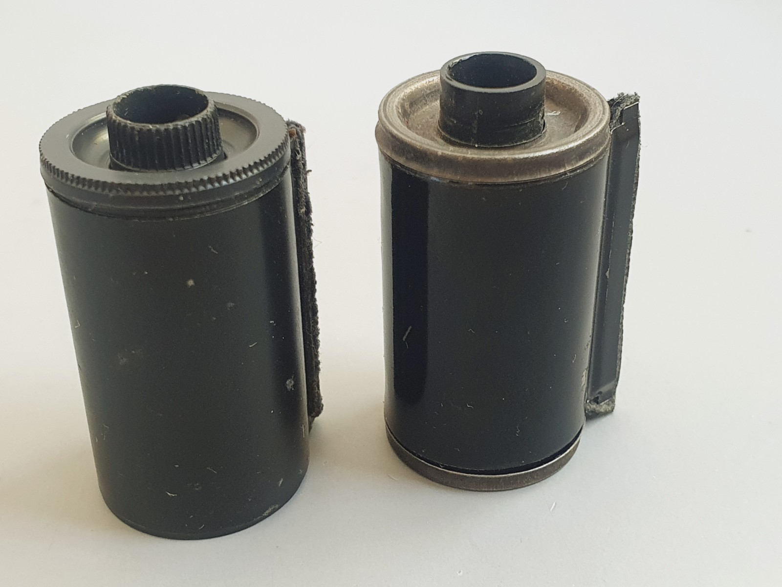 Reloadable Metal Film Cassette Type 135 w/Plastic Take-Up Spool 35mm Film Camera