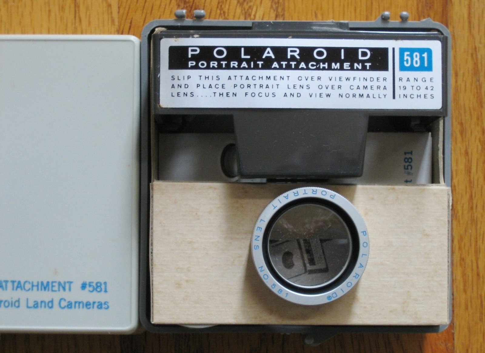 Polaroid Portrait Kit 581 vintage