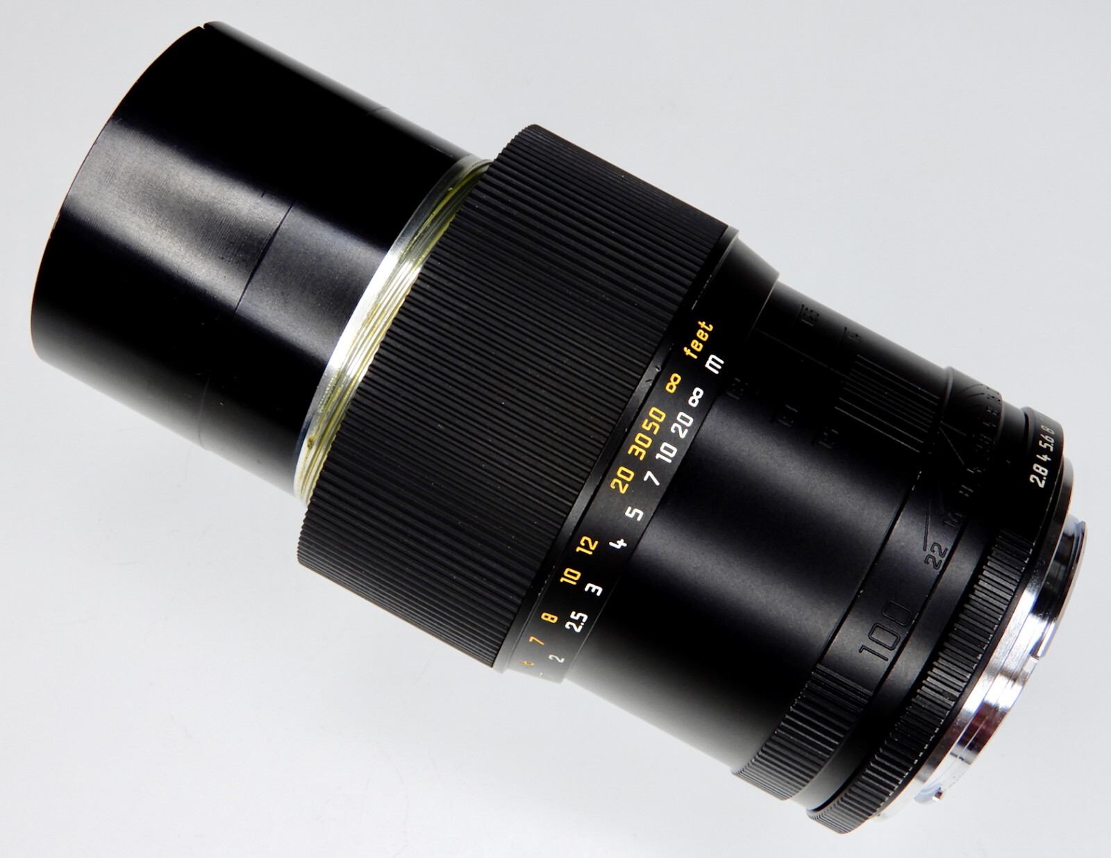 Leica Focusing Helicoid for 100mm f2.8 APO-Macro-Elmarit-R ………… Minty