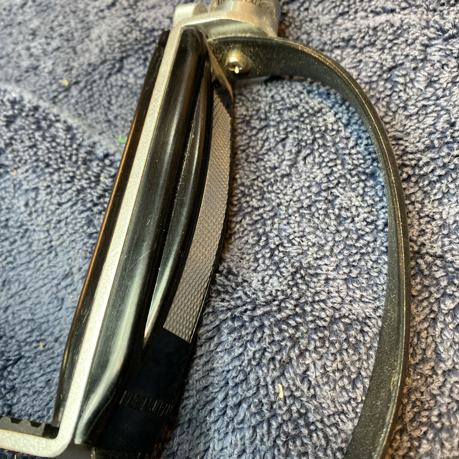 Accura AccuGrip Vintage Camera Pistol Grip Bracket Flash Strobe Mount Japan Vtg⁠