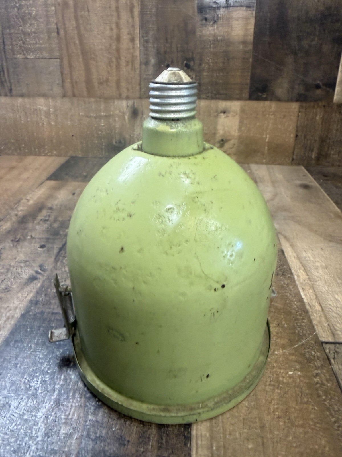 Compco Safeligh Darkroom VINTAGE Green Industrial Light Lamp Repurposed Patina
