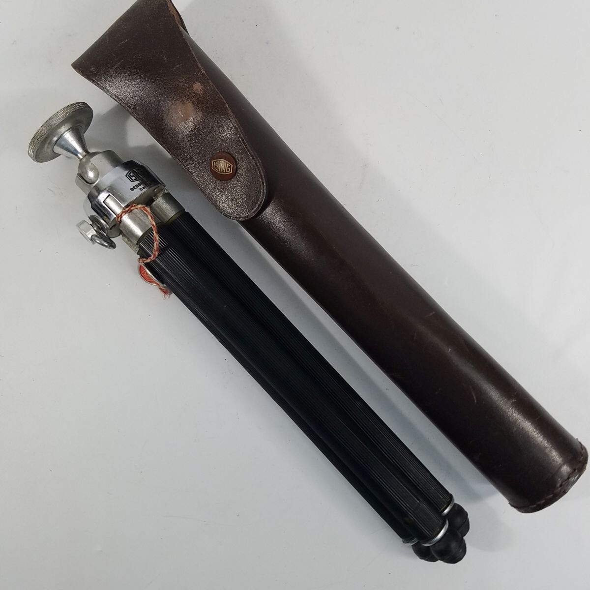 Vintage Ising Telescoping Brass Leg Tripod Original Case Germany 47″ 6 Section