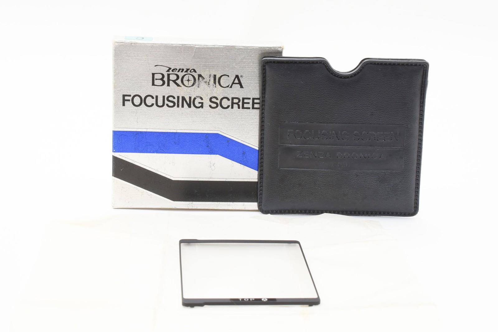 [Near MINT+] Zenza Bronica Focusing Screen C for EC Prism Viewfinders From JAPAN