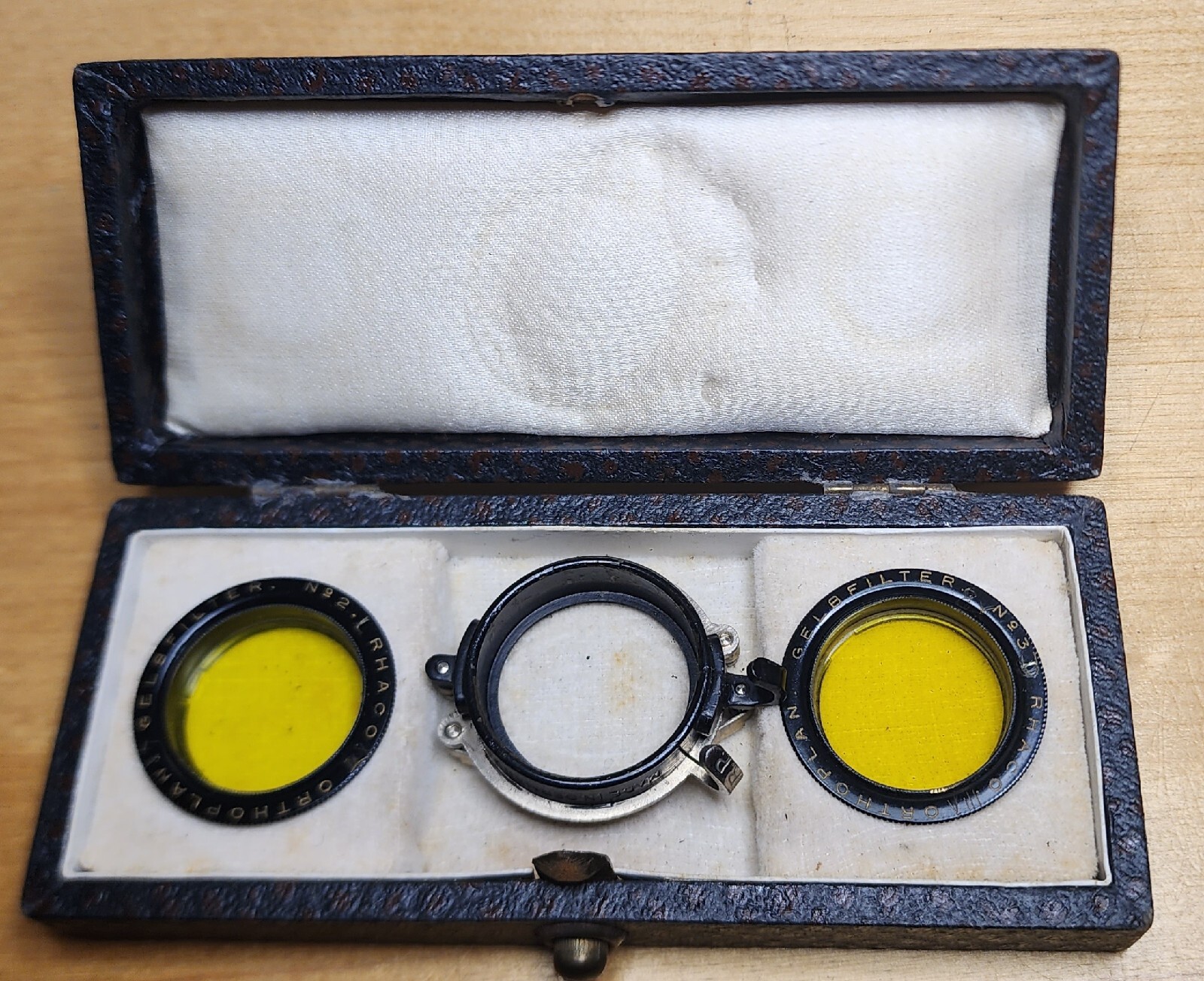VINTAGE RHACO ORTHOPLAN CAMERA LENS BOXED YELLOW FILTER & HOLDER SET