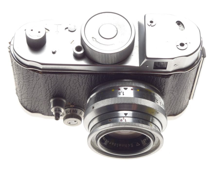 Robot ii 35mm film camera schneider xenon 1:1.9/40 lens leather pouch