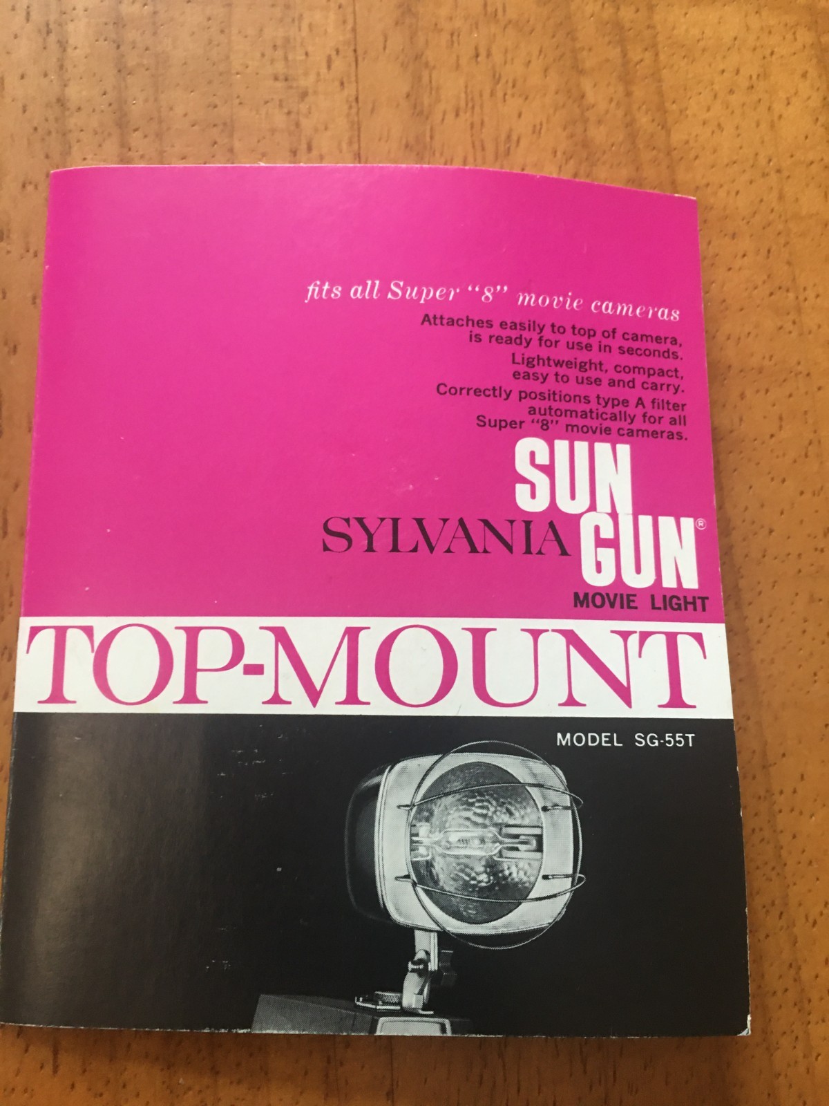 Sylvania Model SG 55T Top Mount Sun Gun Movie Camera Light for Super 8mm Cameras