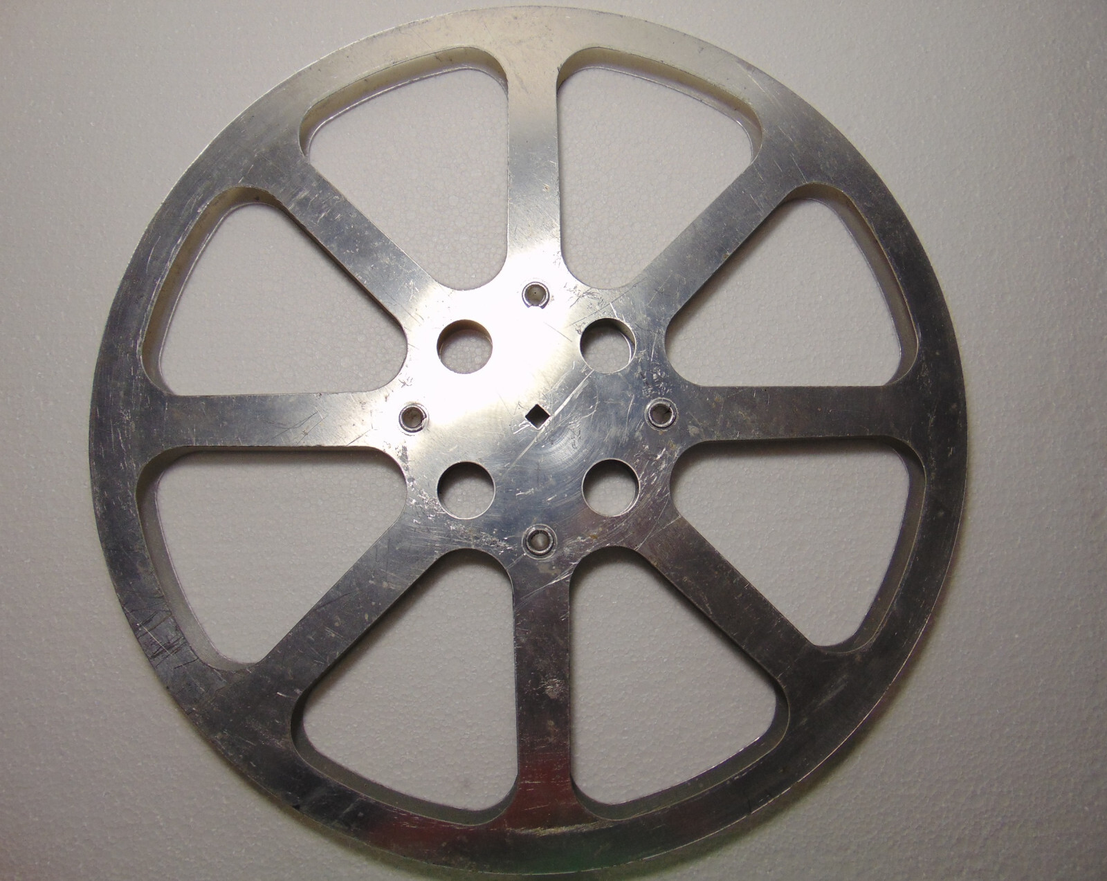 BIG Empty 16mm Aluminum Metal Film Reel 16″ 2000ft Movie Take Up 2000′ 600m