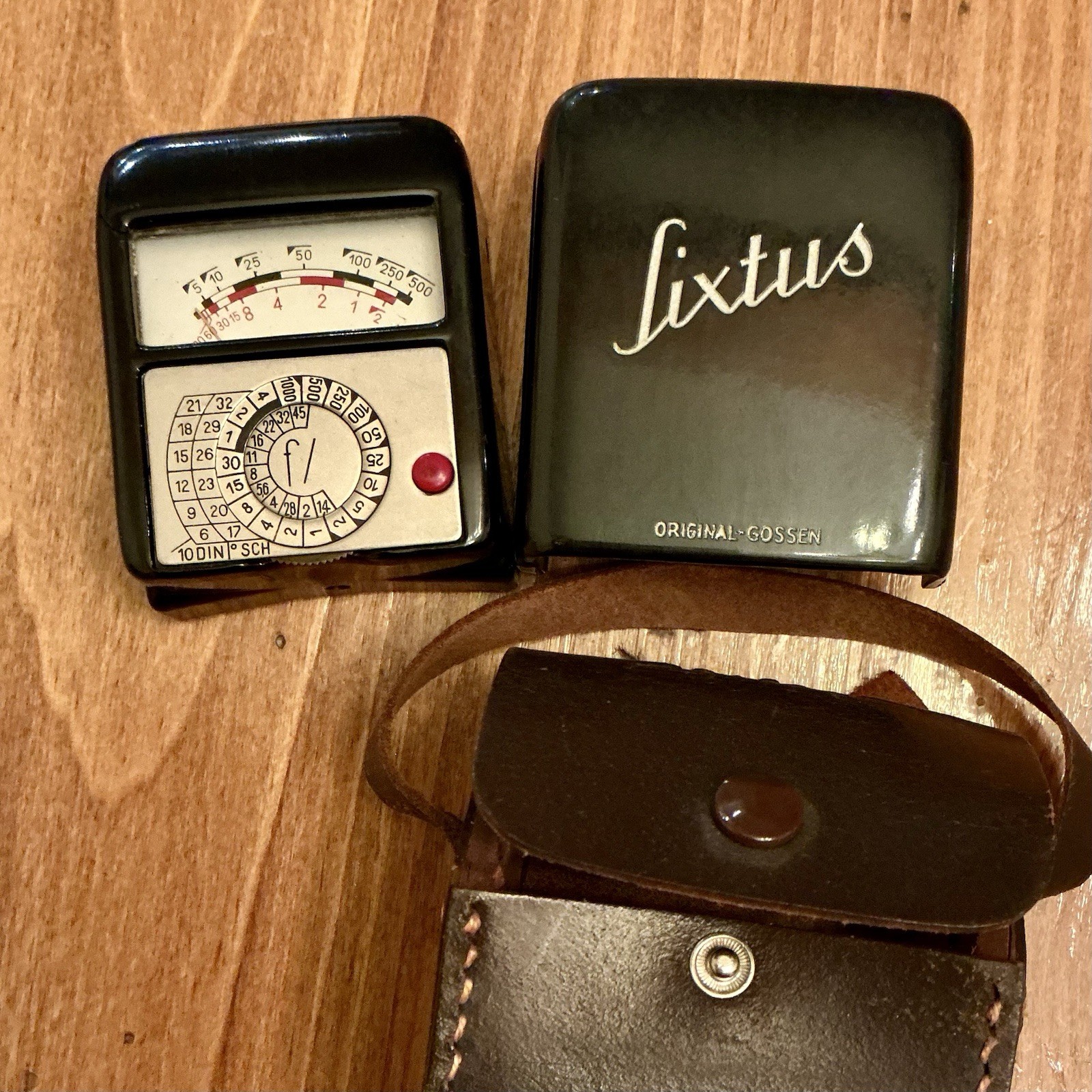 SIXTUS GOSSEN LIGHT METER 1930s ~ Vintage Light Meter/ Made in Germany w/ Case