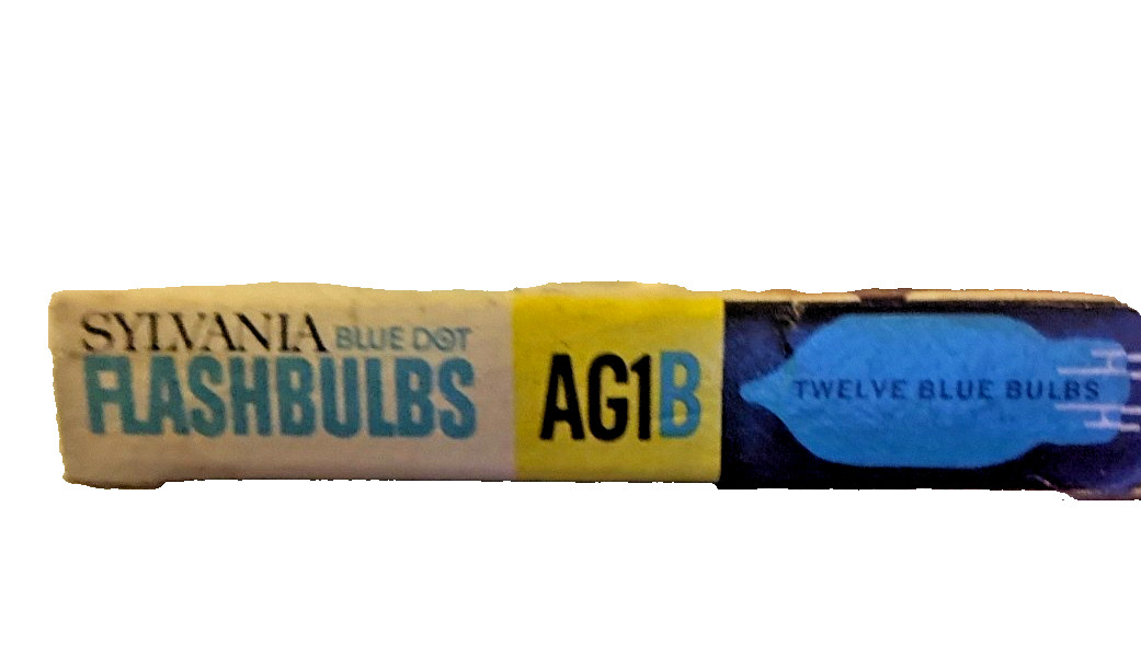 Sylvania Blue Dot AG1B Flashbulbs For Cameras – 12 Pack – Vintage Photography Ac