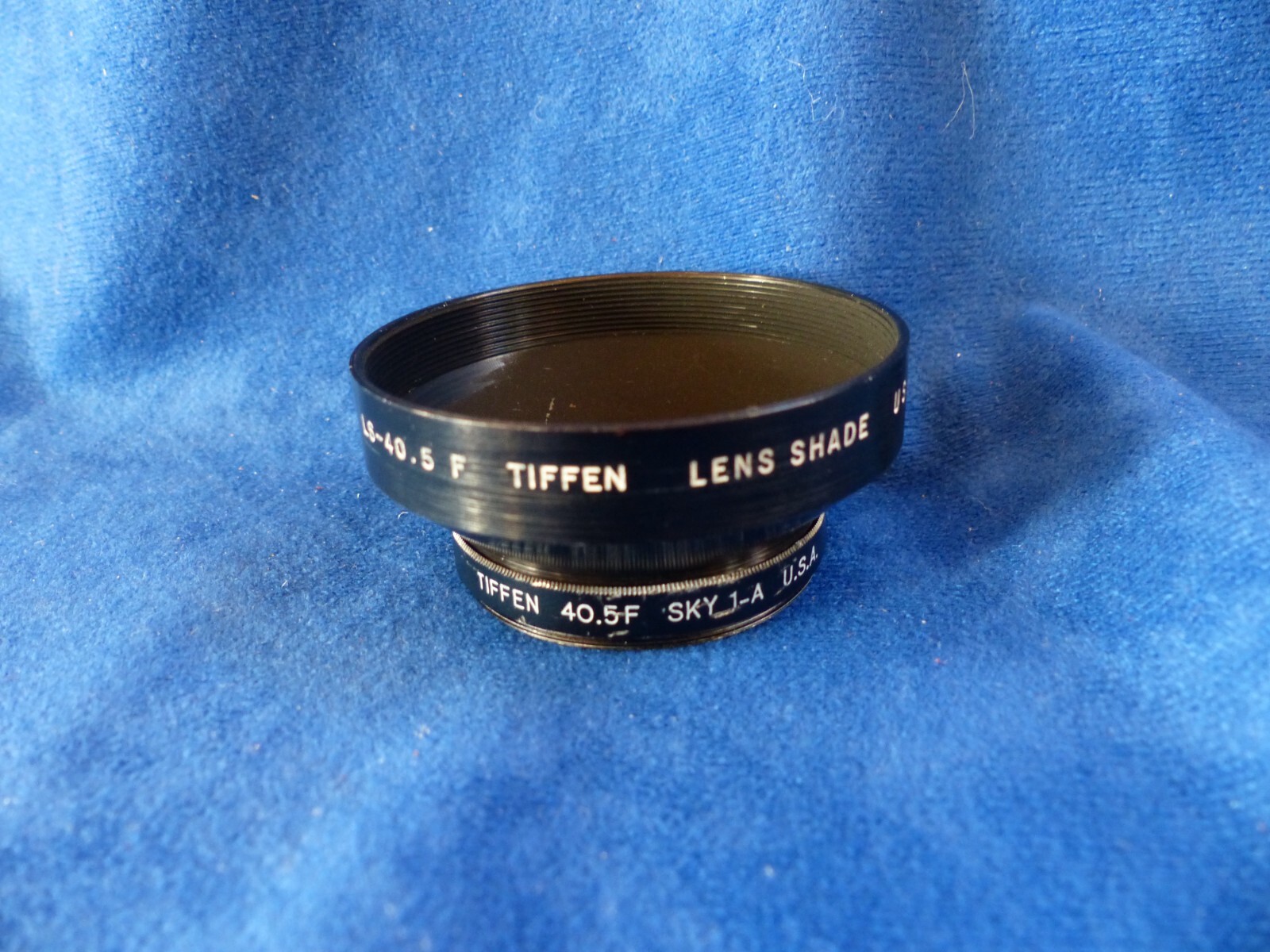 Vintage Tiffen LS-40.5 F lens shade+Tiffen sky-1A 40.5 F filter (series VI size)