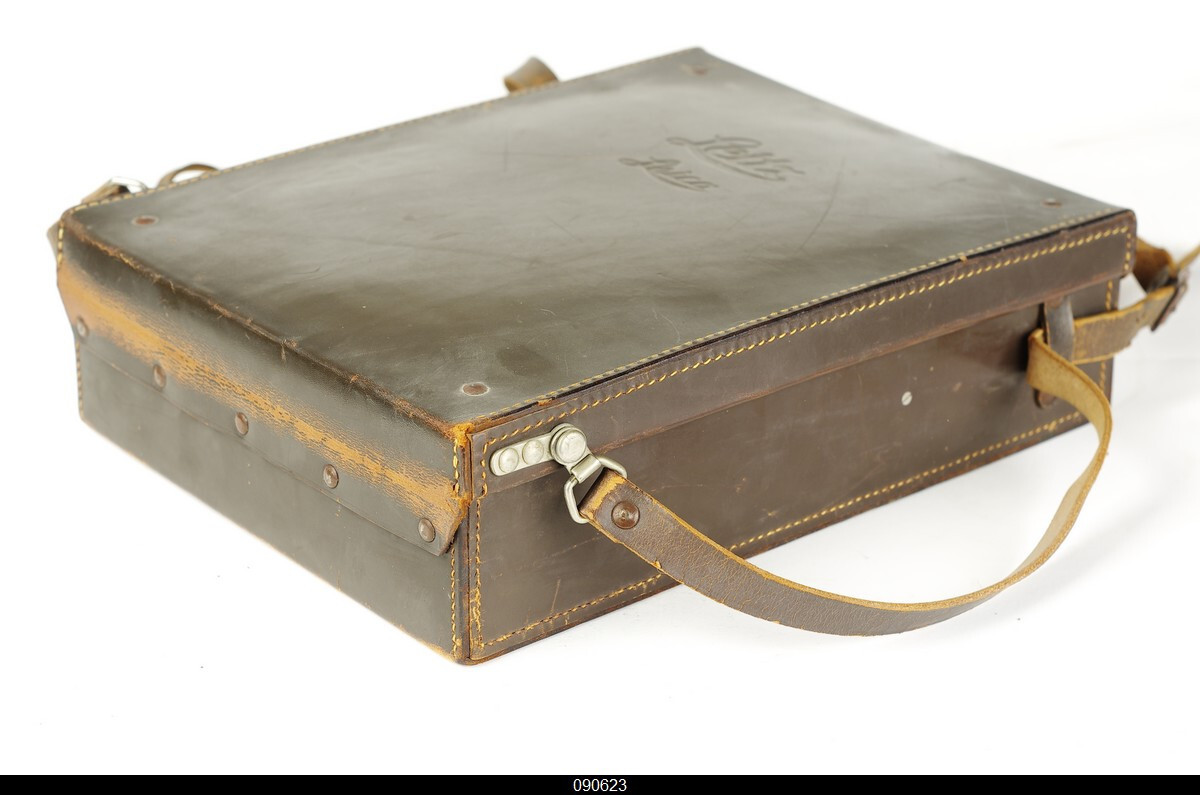 Vintage Leica Leitz System Case for Leica Screw Mount