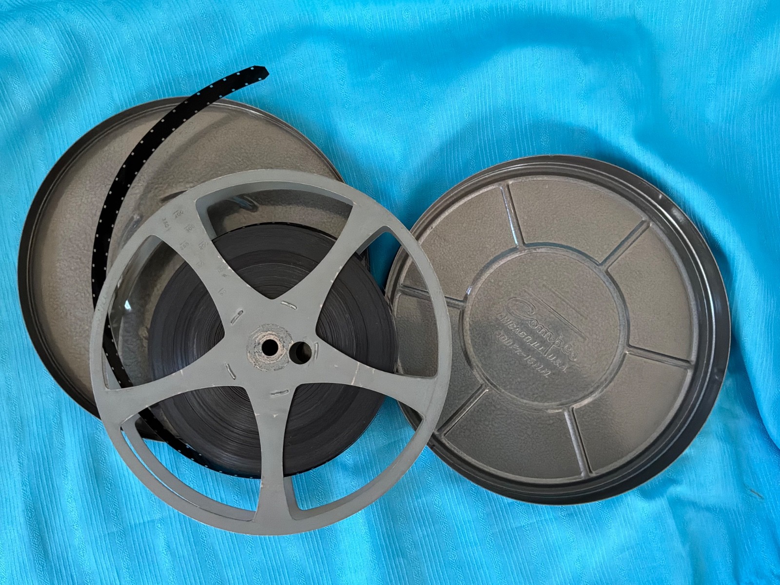 Metal 16mm 400ft (7in) Movie Film Reel w/Home Movie in Can — COMPCO USA