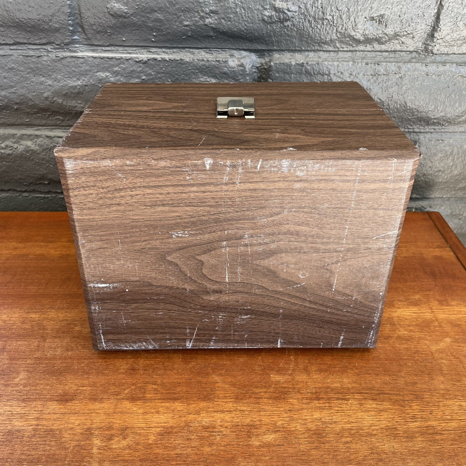 8mm Vintage Film Case Faux Wood Finish Red Felt Holds 12 Seven Inch Reels