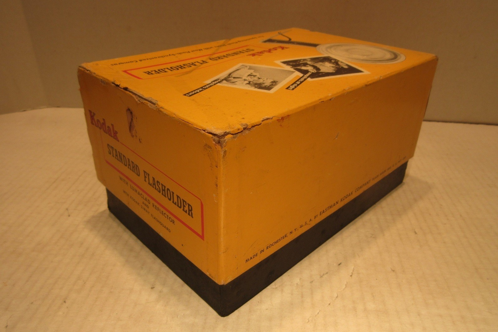 Kodak Standard Flasholder With Lumaclad Reflector & 2 Way Flashguard with Box