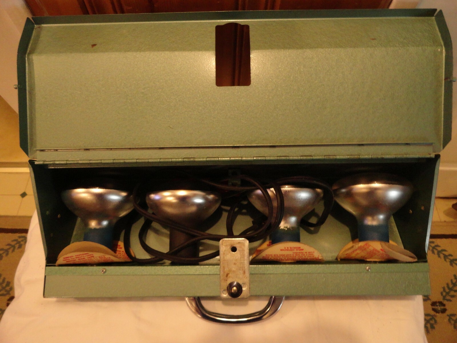 MID CENTURY V-PAK 4 BULB LITE BAR – FILM – PHOTO – VINTAGE – WORKING ORIGINAL
