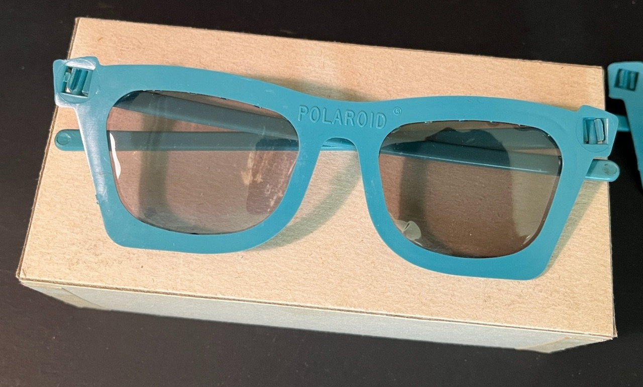 Vintage Polaroid 3-D Viewers Model 729 – Set of 6 — Original Box – Teal Frames