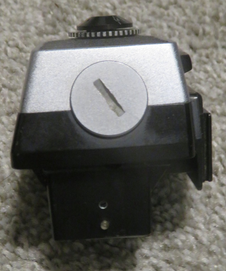 TTL Prism for Exakta RTL 1000 35 mm Film Camera – Parts or Repair