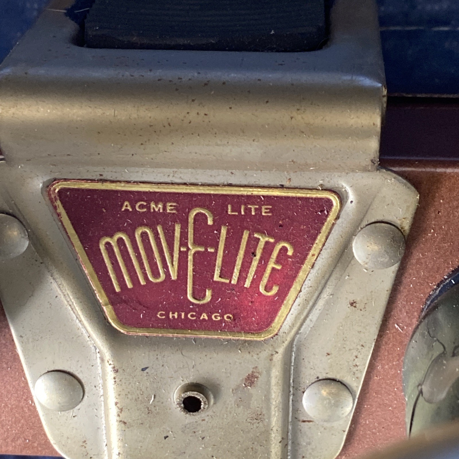 Vintage ACME MOV-E-LITE 4 Lamp Light Bar 14-3/4″ Tested Working