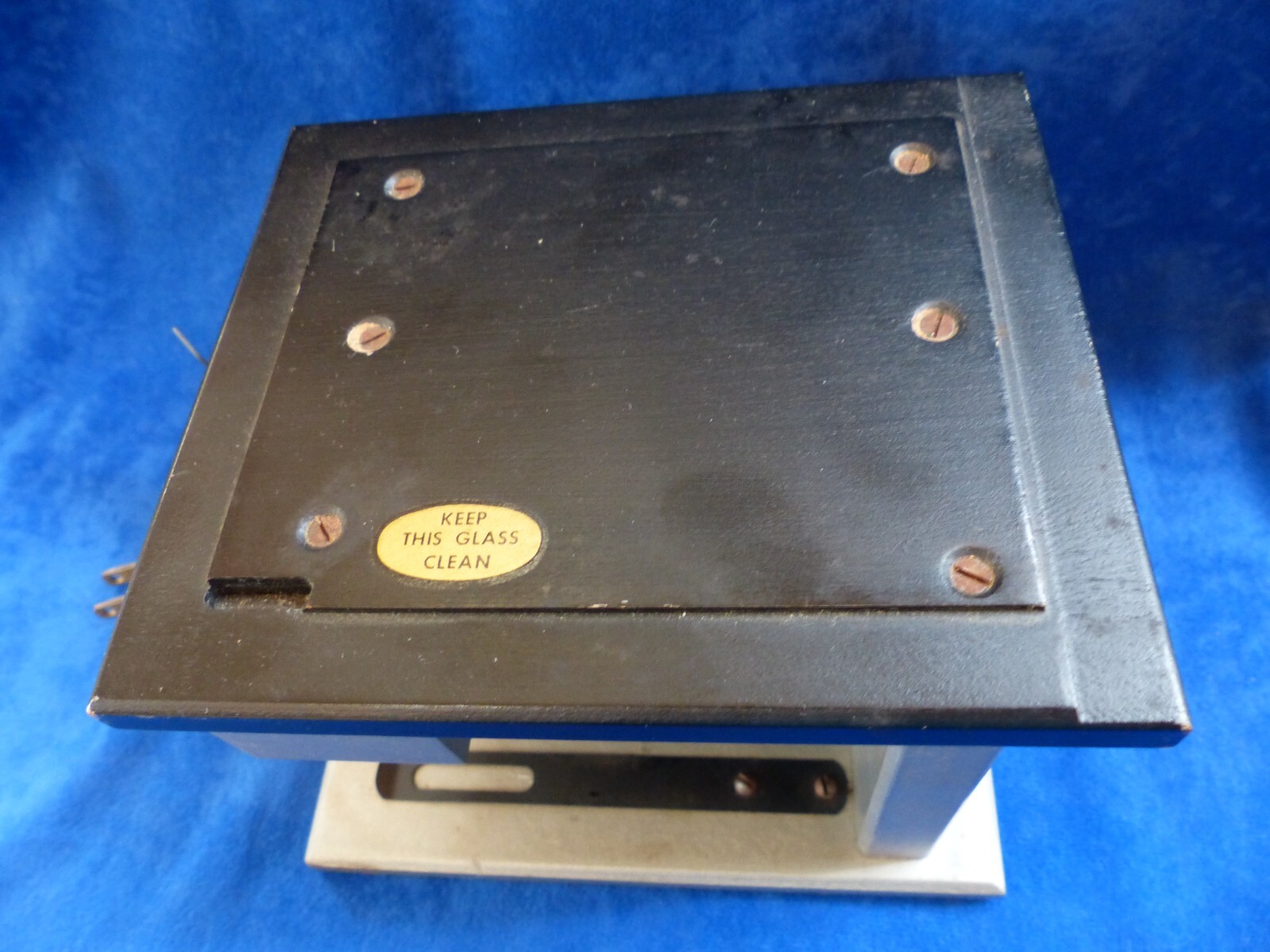 Vintage Stern & Co. daylight negative numbering machine, model B, good condition