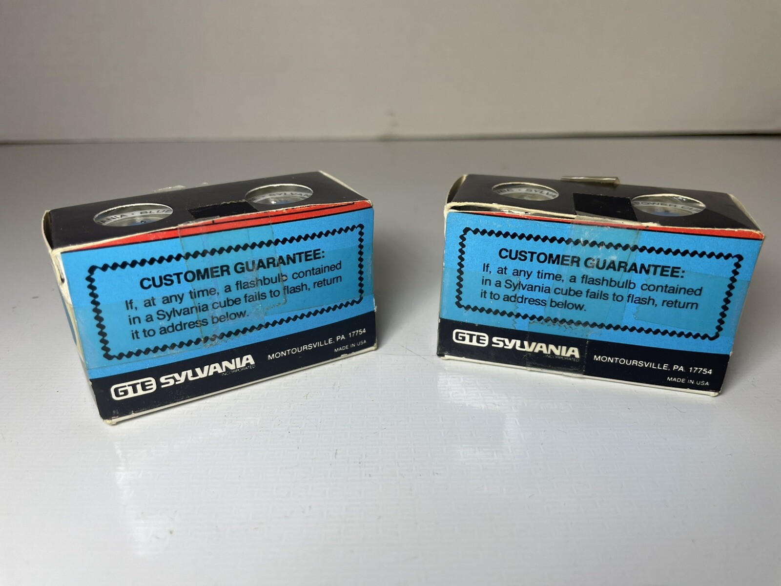 Vintage Sylvania Blue Dot Flash Cubes Flashbulbs For Camera 2 Packs With 2 Bulbs
