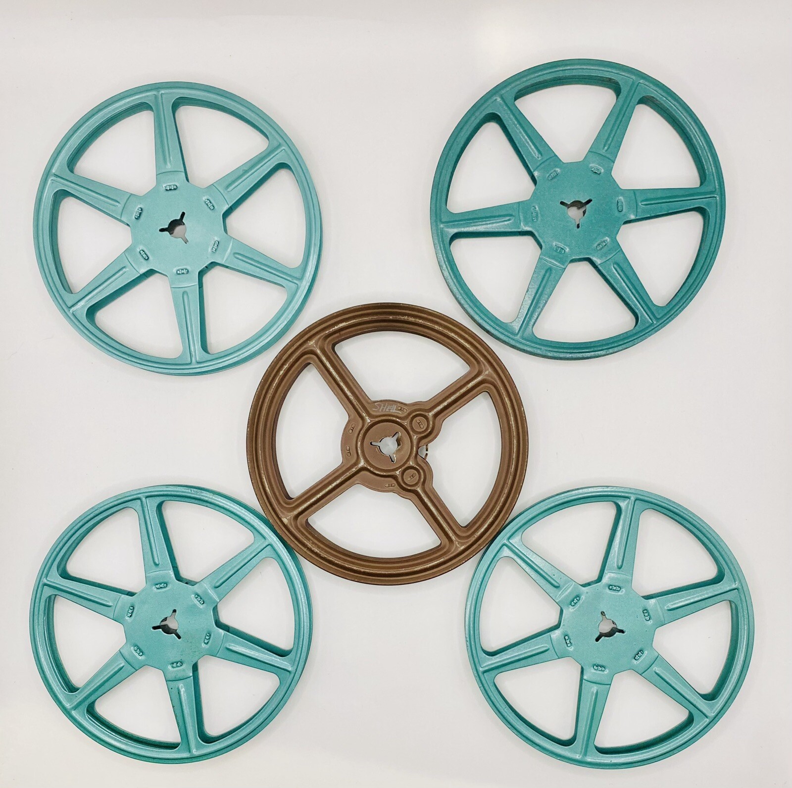 Lot Of 19 5″ & 12″ Metal Film Reels & Canisters & Metal Case Read Description