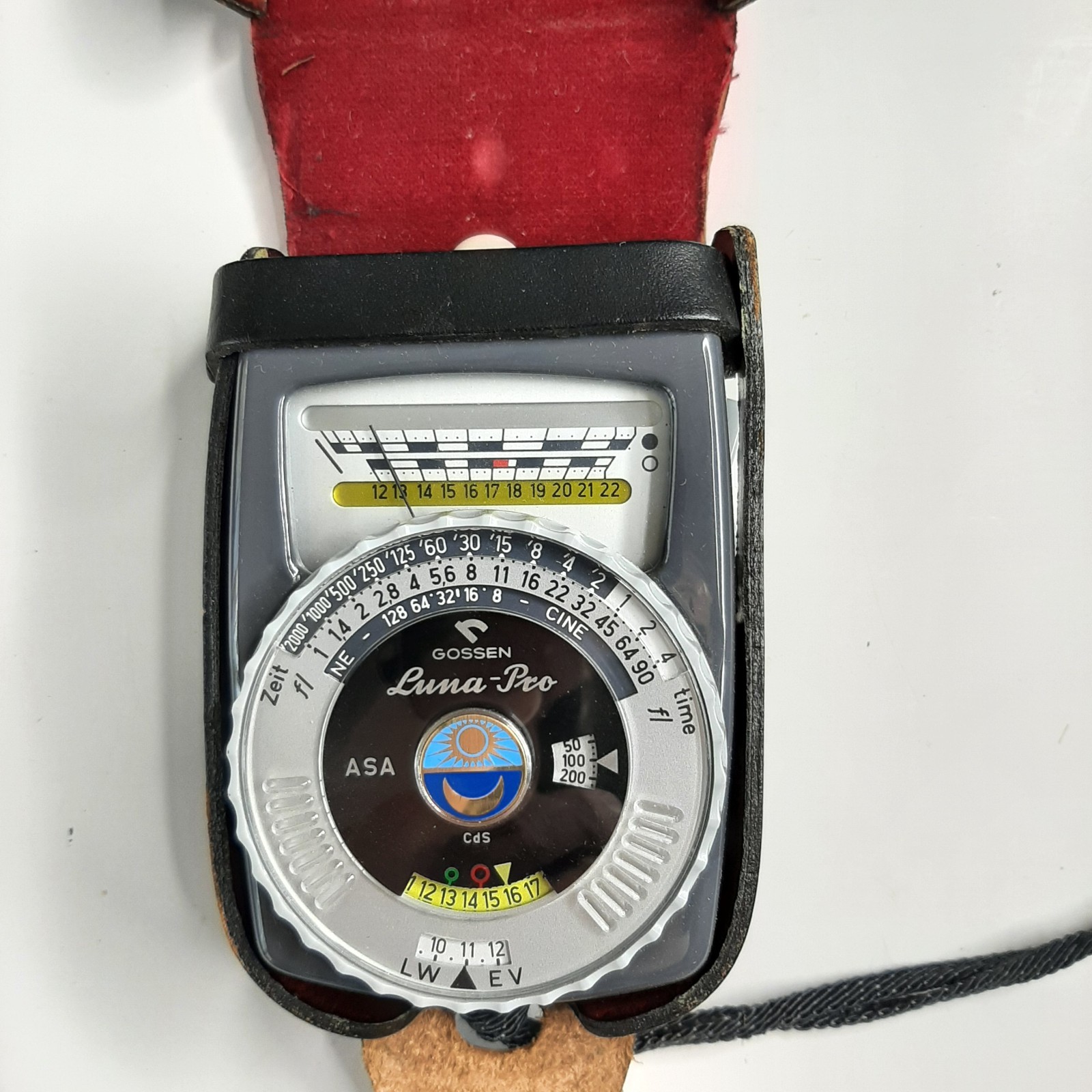 Gossen Luna-Pro Exposure Meter w/ Leather Case, Strap Untested ZA6