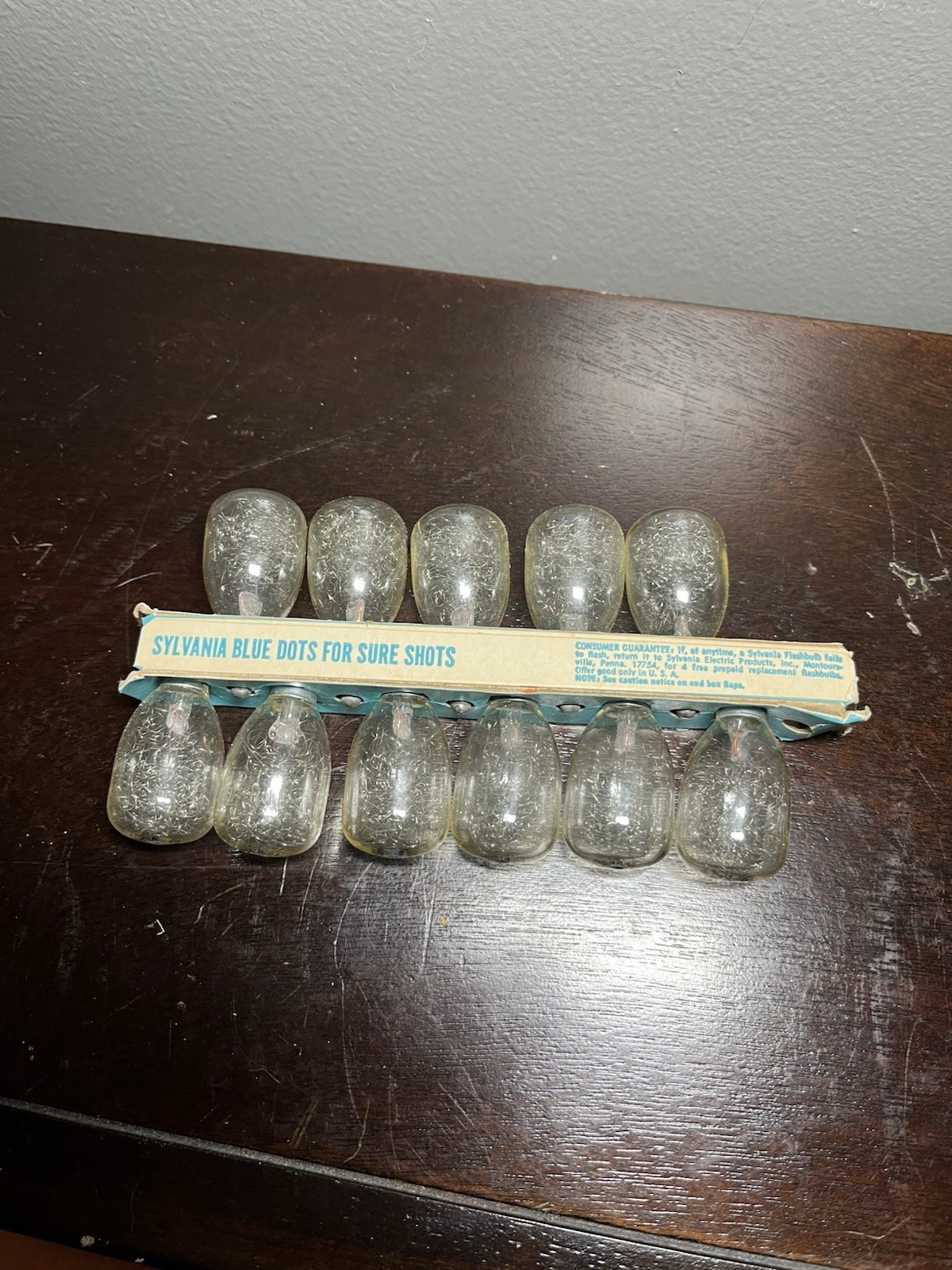 11 M3 Sylvania Clear Blue Dot Flashbulbs Original Box