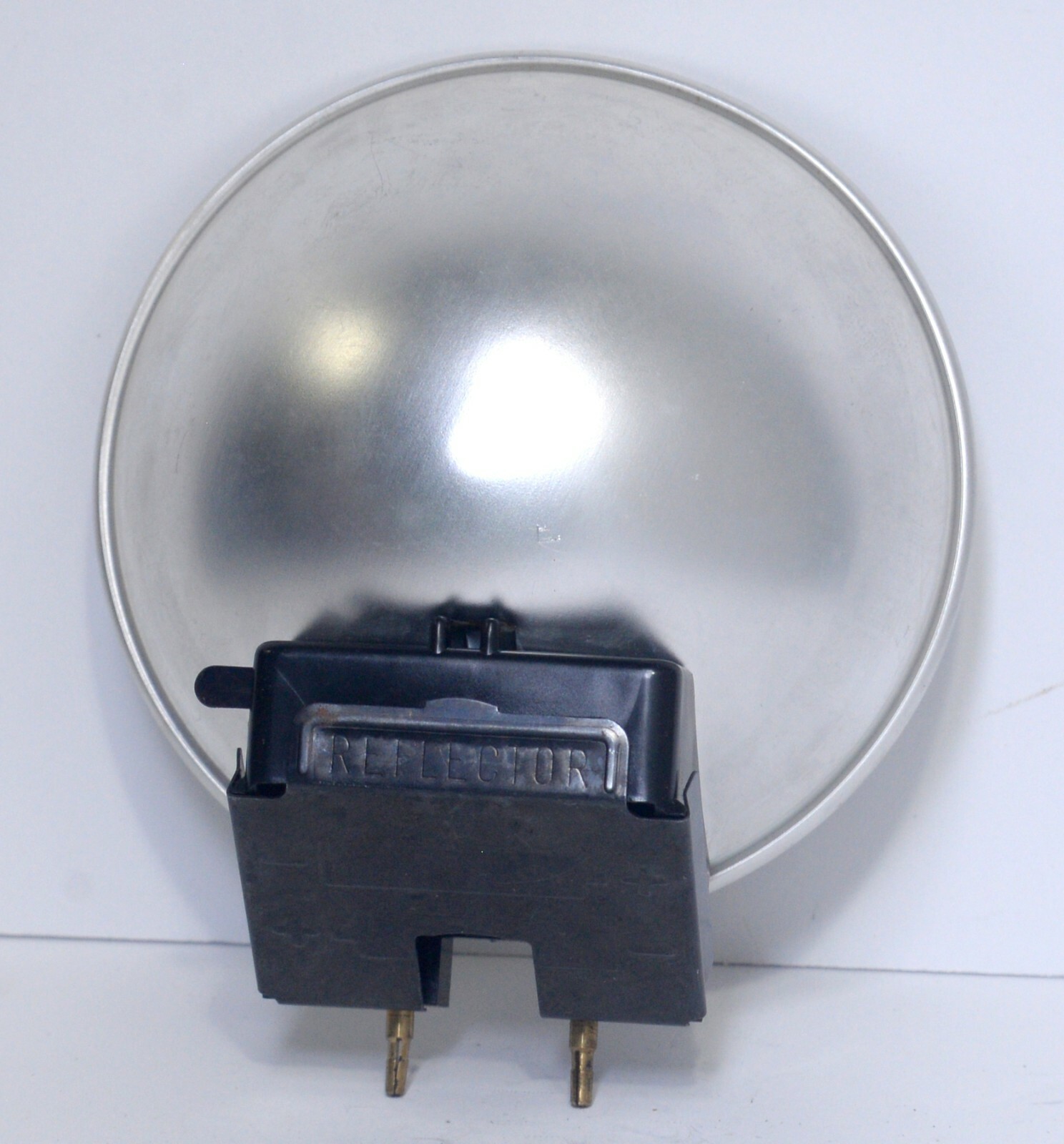 Flash Unit B-110 with Bulb Reflector Original Box Vintage Photo Accessory USA