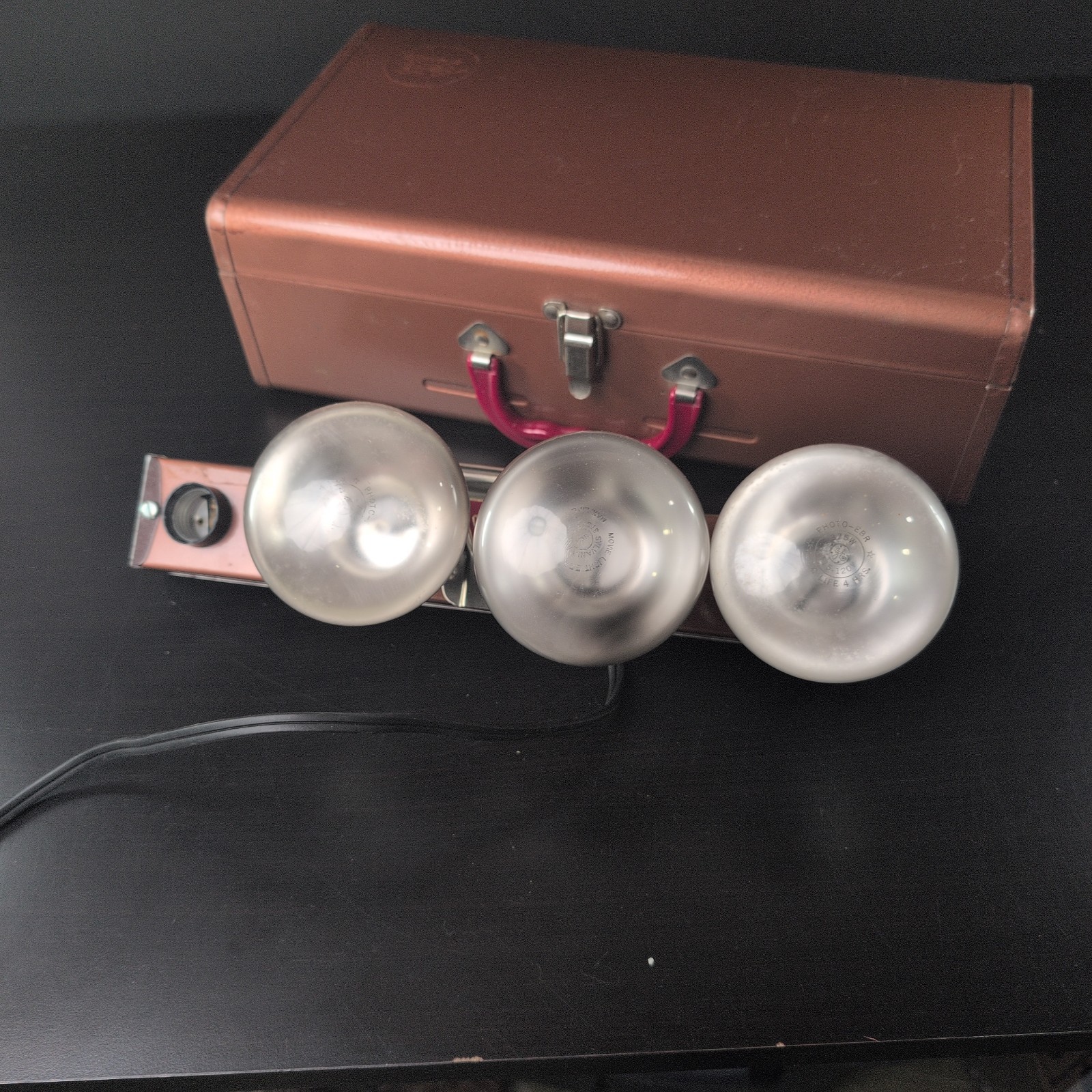 Vintage Acme Lite Mov-E-Lite R4 Portable Movie Light Kit Case Chicago 3 Lamps