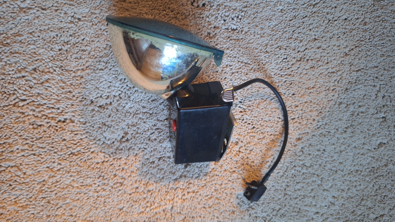 Polaroid Model 268 Flash Gun Attachment for Polaroid Land Cameras