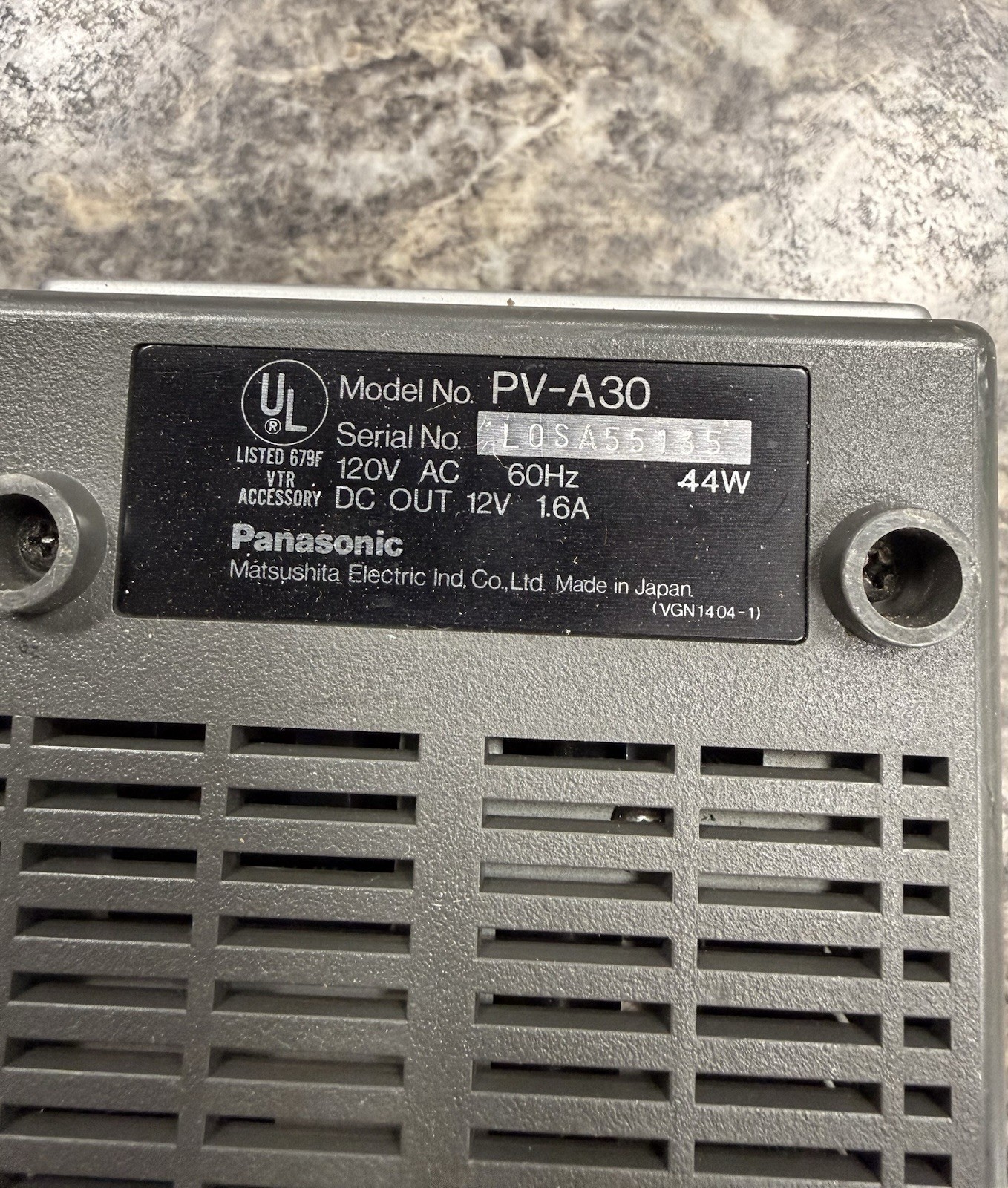 Panasonic PV-A40 Multi-Voltage AC Adaptor 12V 1.6A Power Supply Made in Japan