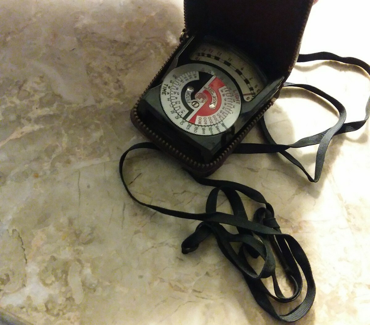 Vintage Dejur-Amsco Corporation Model 5-B Light Meter Scale Photography Hobby