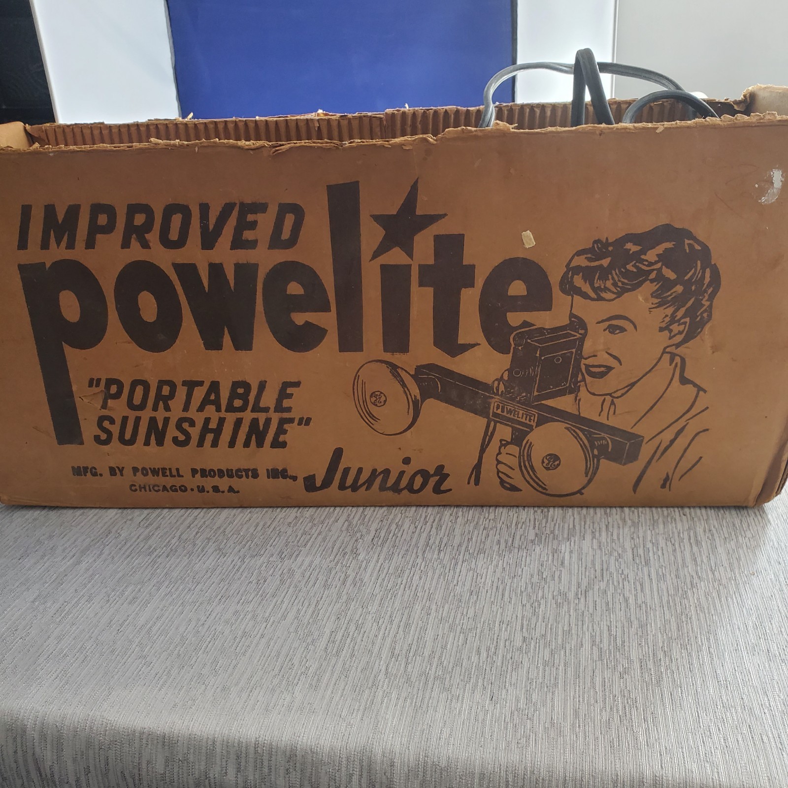 Vintage Powelite Jr 2 Lamp Movie Light Bar w Handle – Tested – Powell Products