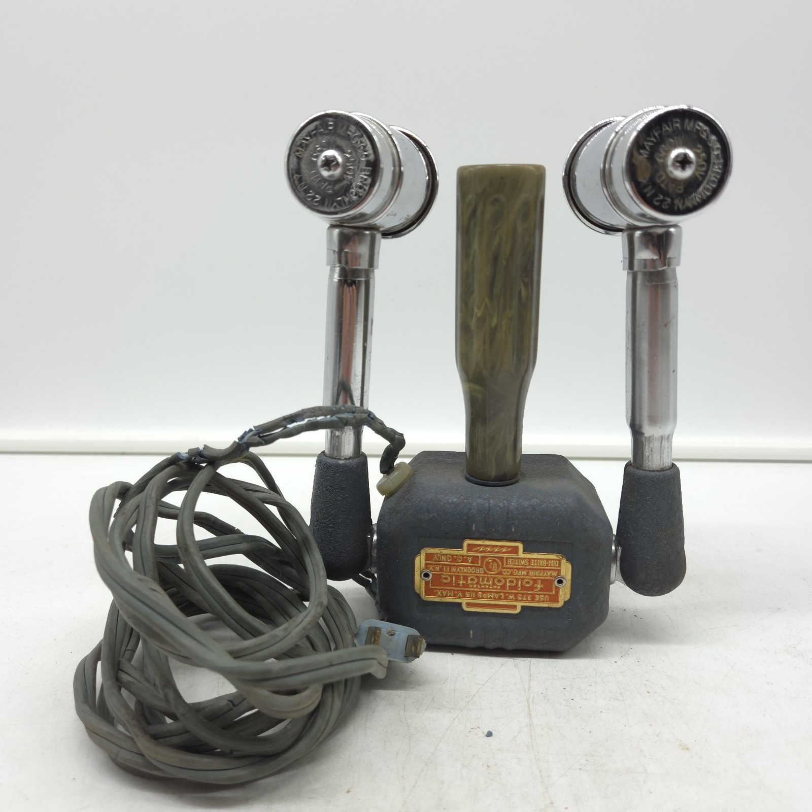 Vintage MAYFAIR MFG Foldomatic Dim-Brite Dual Arm Lamp Light Fixture Tested