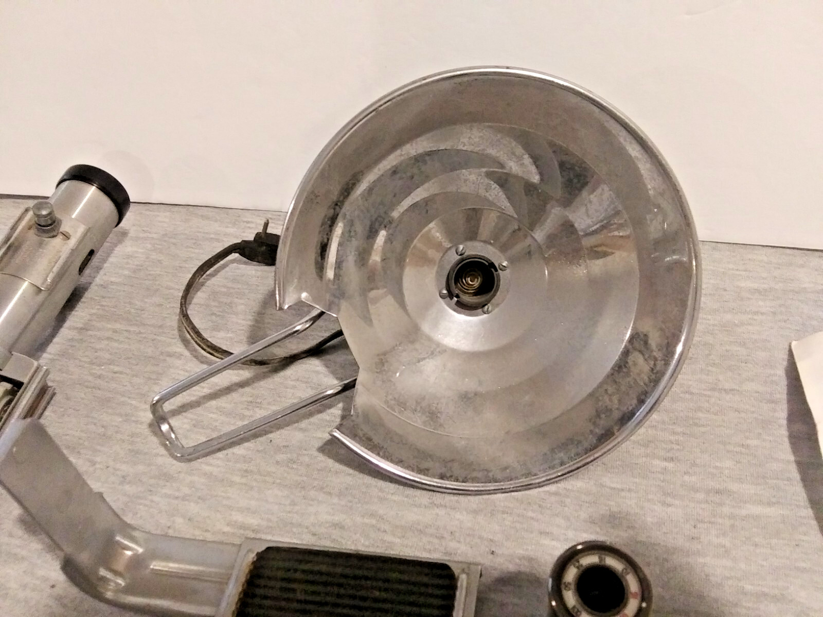Vintage MINICAM Flash Bulb Equipment from 1950s Japan with bag