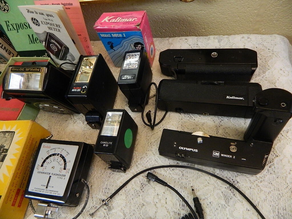 Vintage Large Job Lot Photography Vintage Flash Lens Winders Accessories & More