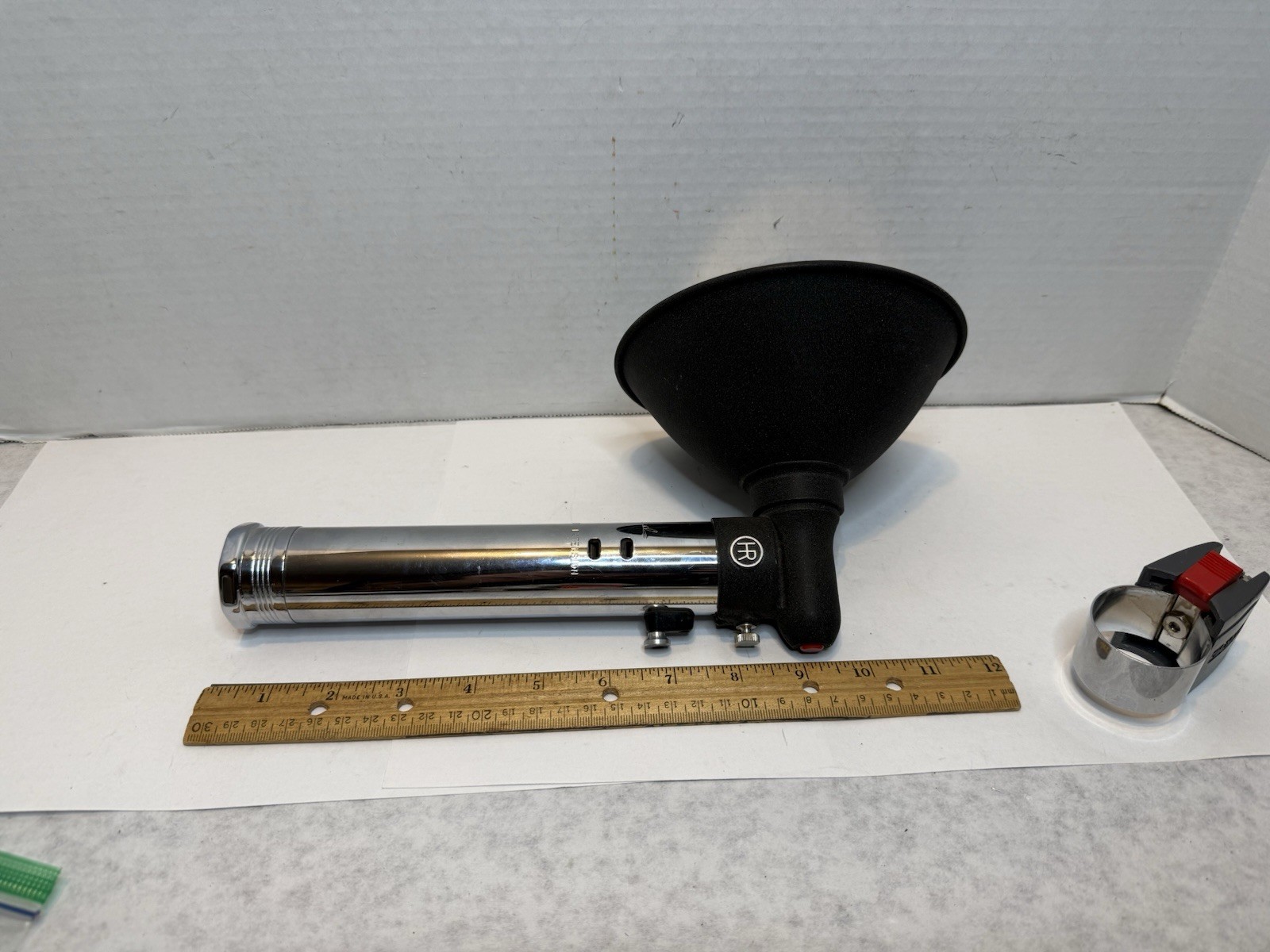 Vintage HEILAND Synchronar Camera Flash Handle STAR WARS Vader Lightsaber